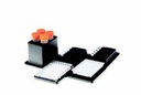 8 adaptor blocks for tubes and plates.