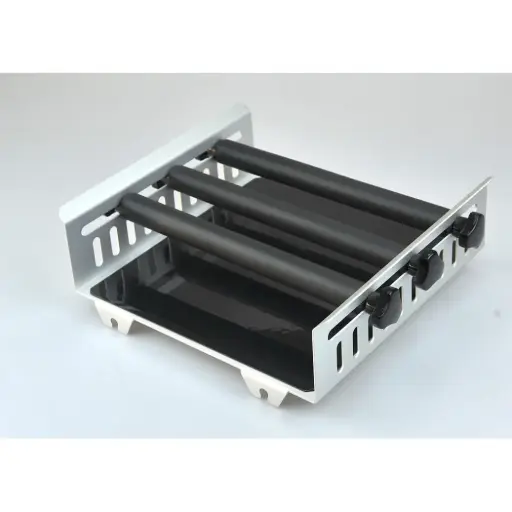 [18900025] Universal Platform with 3 horizontally adjustable clamping bars, for use with various flasks/vessels